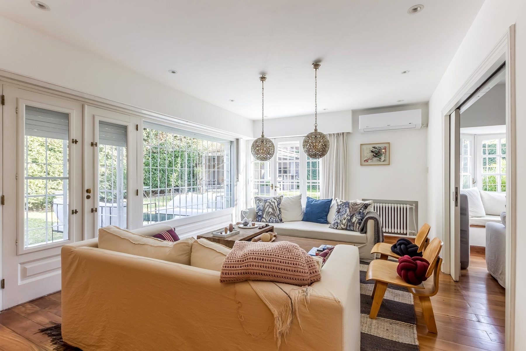 Casa en Martínez Bajo — lote propio de 532 m² con 20 m de frente — Foto 4