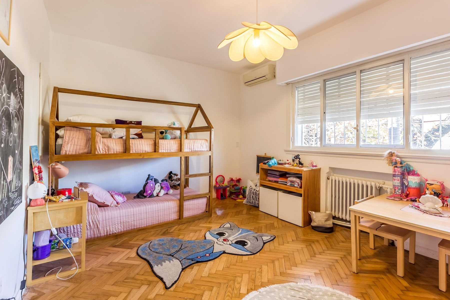 Casa en Martínez Bajo — lote propio de 532 m² con 20 m de frente — Foto 16